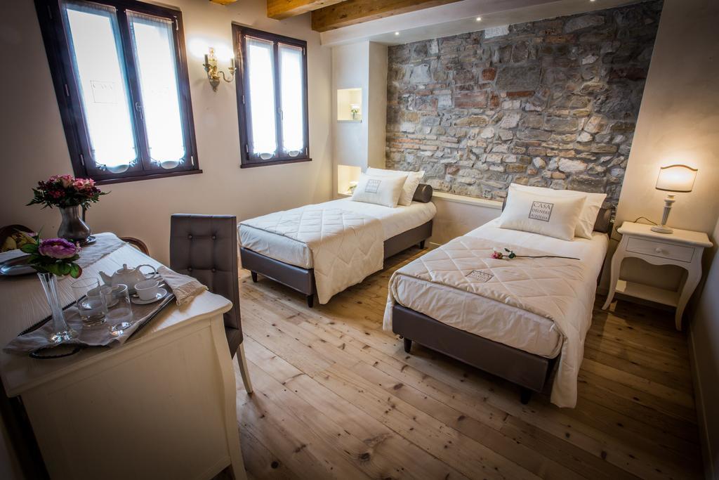 Casa Delneri Boutique Hotel Adults Only Aquiléia Camera foto