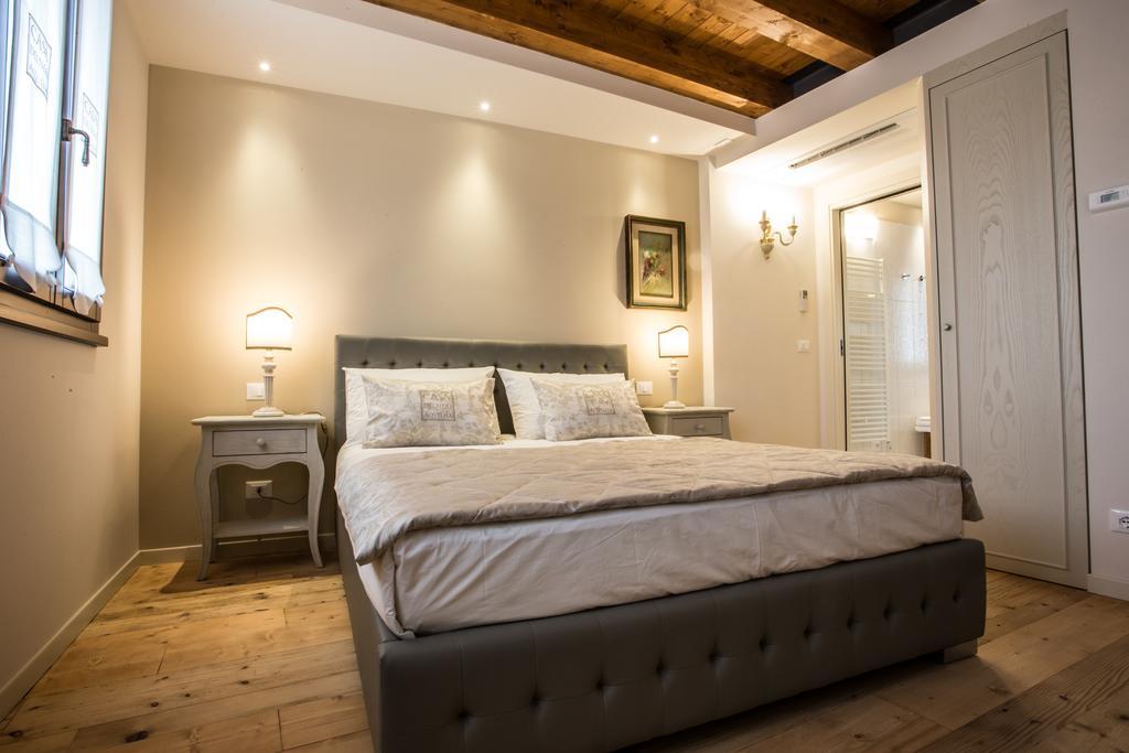 Casa Delneri Boutique Hotel Adults Only Aquiléia Camera foto